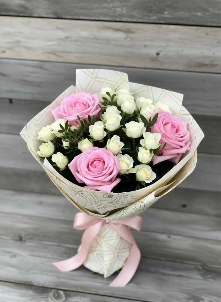Букет цветов из: Розы в Лысогорской