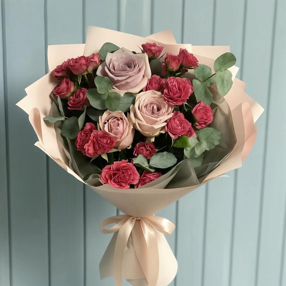 Букет цветов из: Гвоздики и Розы в Лысогорской