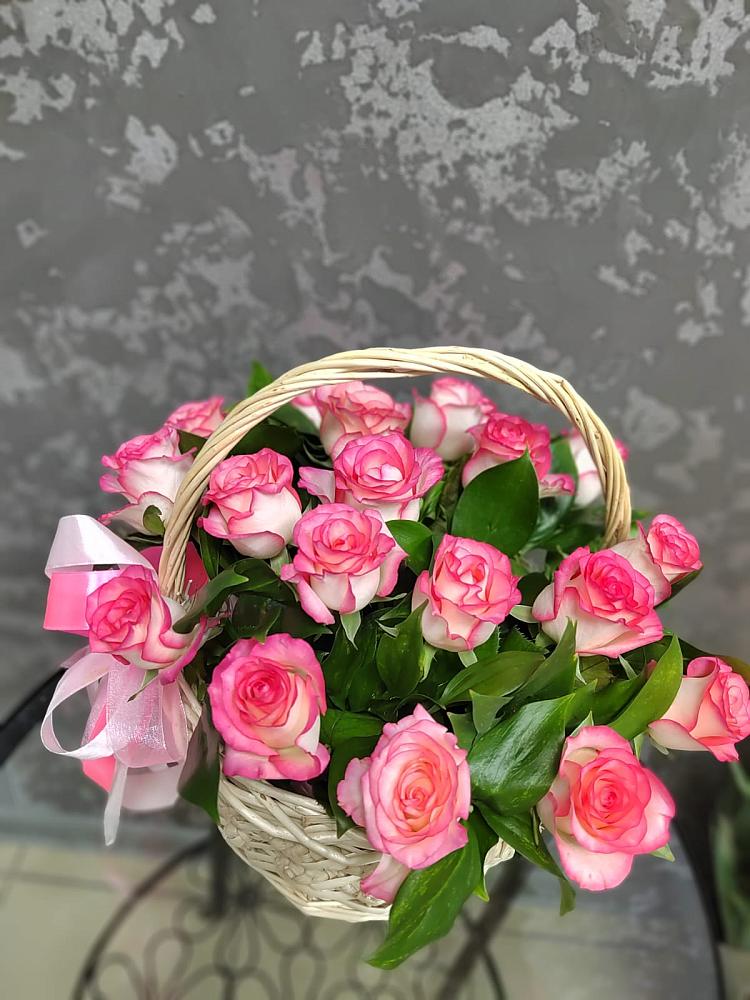 Цветочная композиция из Розы в корзине в Лысогорской