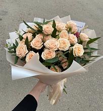 Букет Кремовые розы Латте в Лысогорской