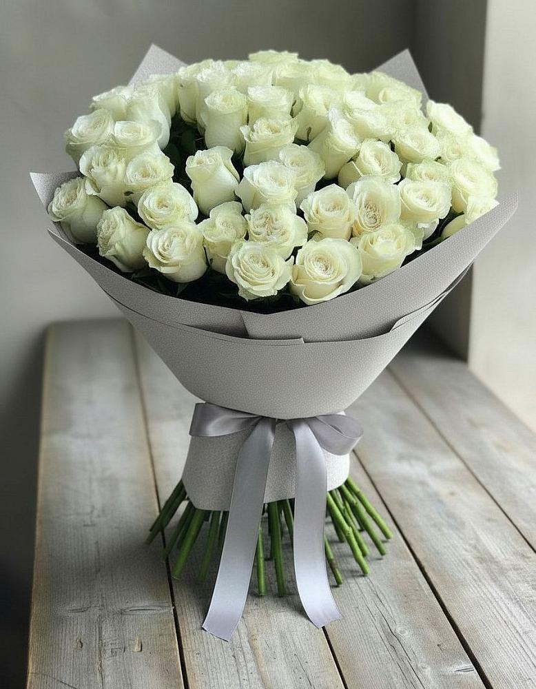 Букет 35 Белых роз в Лысогорской