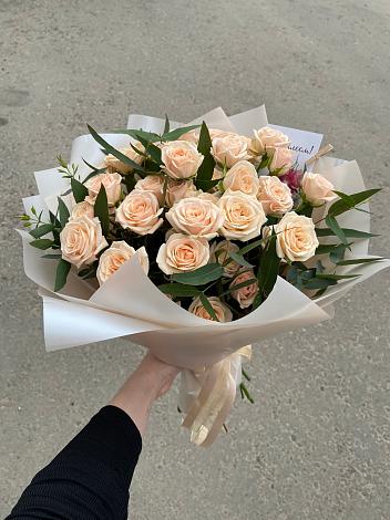 Букет Кремовые розы Латте в Лысогорской
