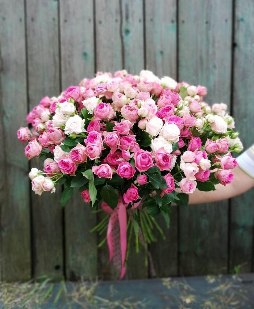 Букет Розовые кустовые розы Натали и Лав Лидия в Лысогорской