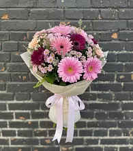 Букет цветов из:  Герберы и Хризантемы в Лысогорской
